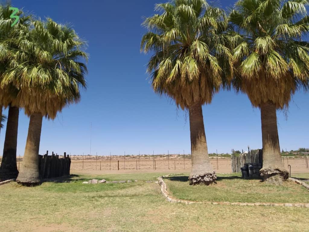 Kalahari Farmhouse Campsite Stampriet Esterno foto
