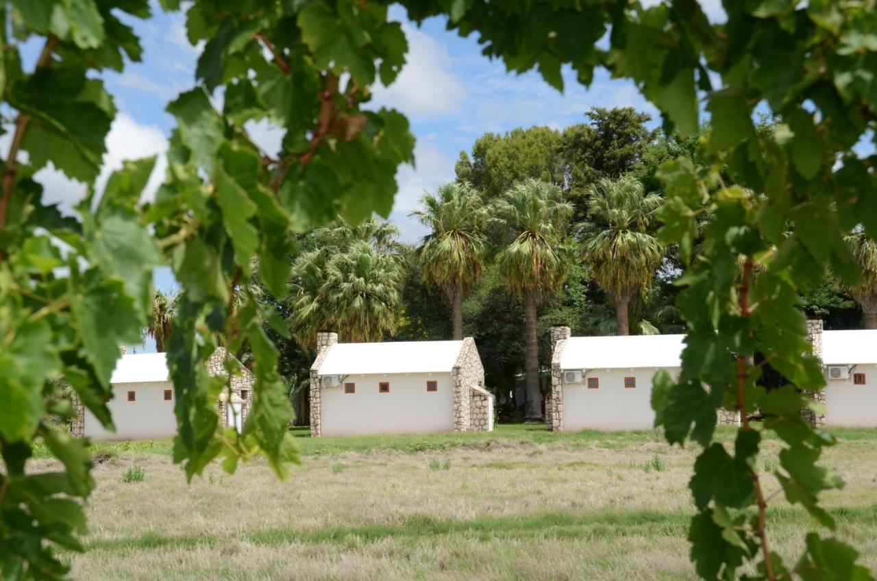 Kalahari Farmhouse Campsite Stampriet Esterno foto